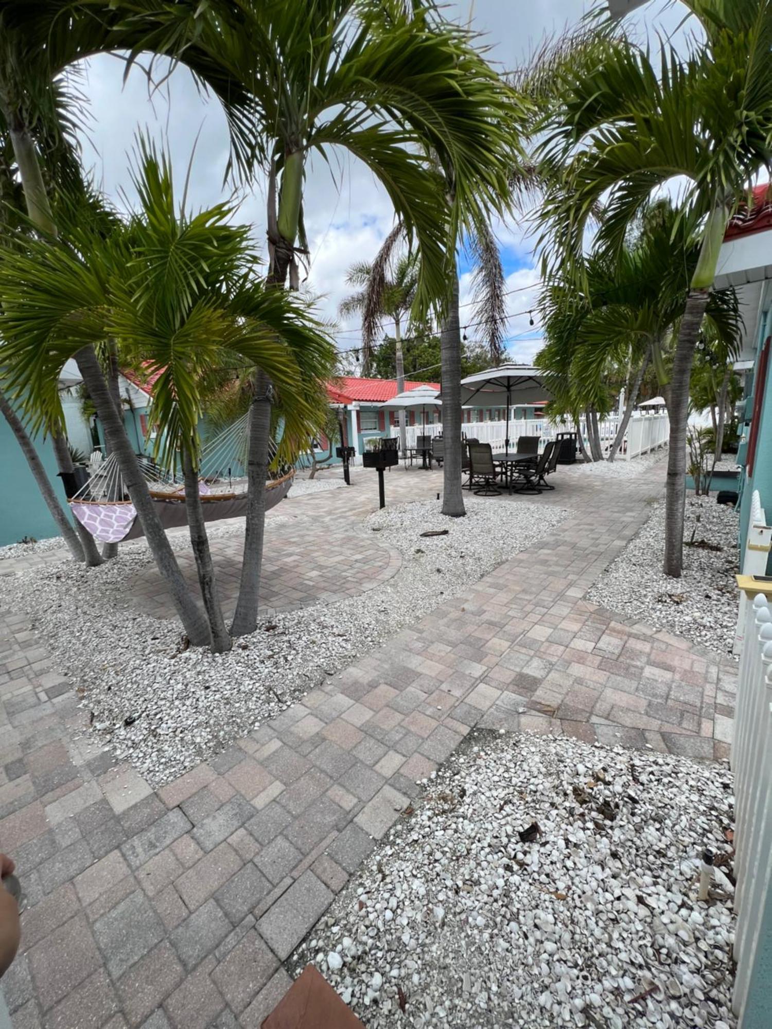 Blue Waters Treasure Island Hotell Eksteriør bilde